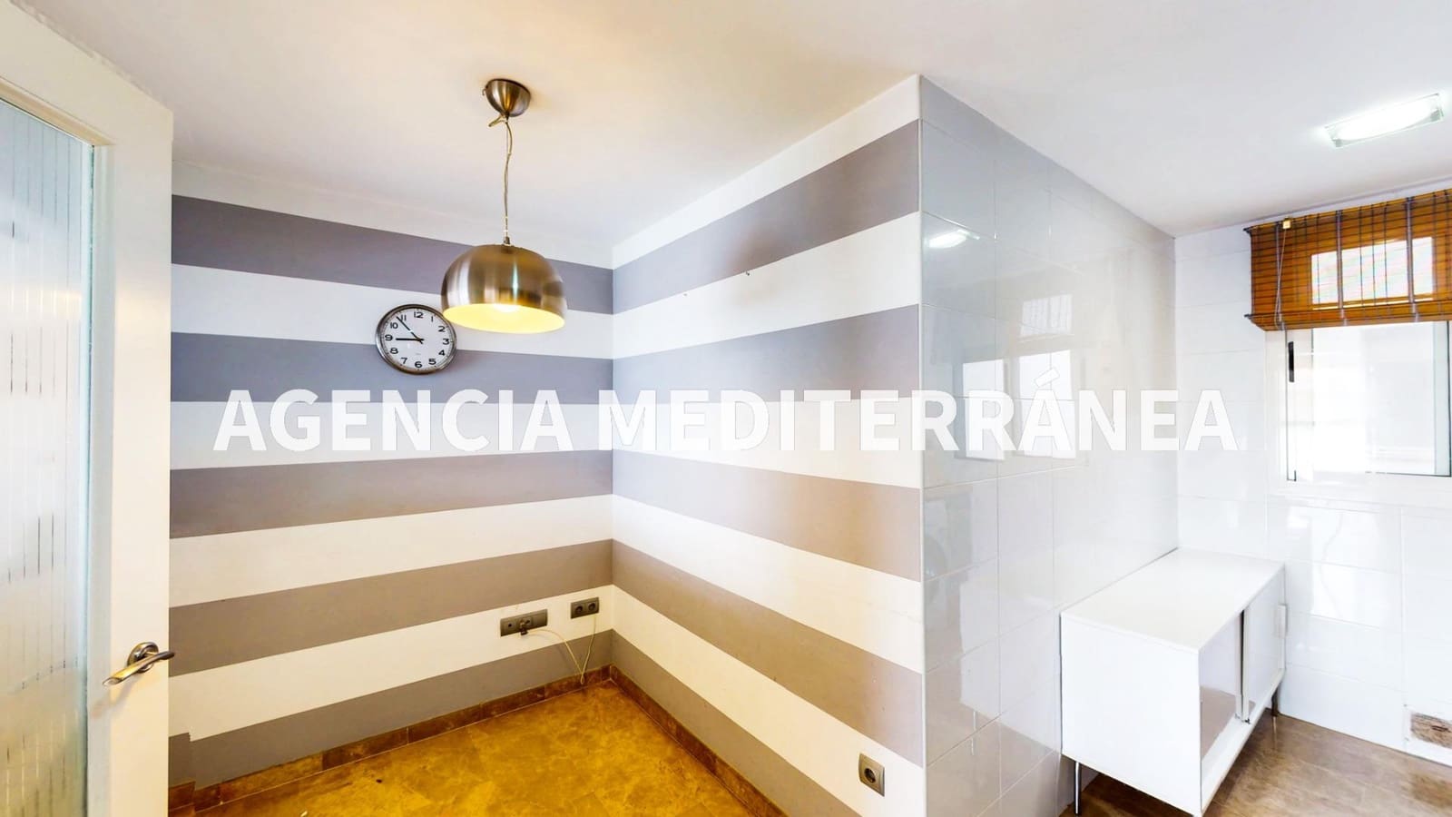 3 bedroom Penthouse for sale in Alcasser - € 207,000 (Ref: 9338124)