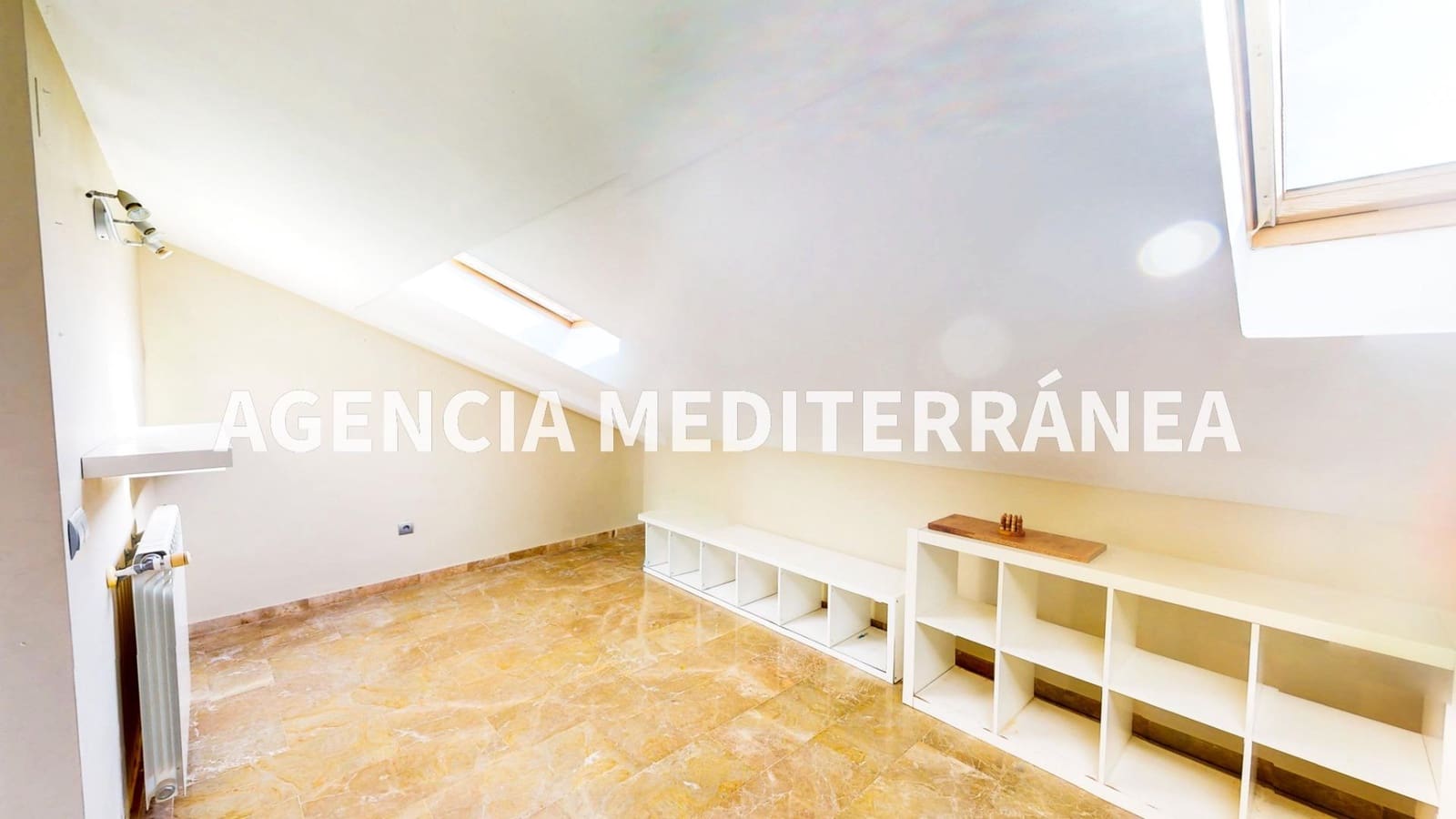 3 bedroom Penthouse for sale in Alcasser - € 207,000 (Ref: 9338124)