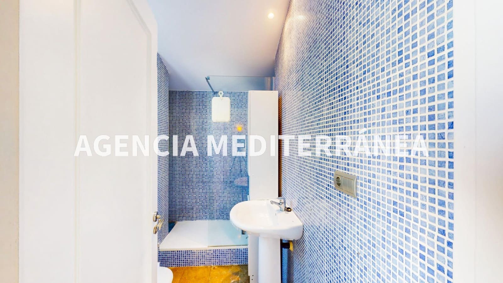 3 bedroom Penthouse for sale in Alcasser - € 207,000 (Ref: 9338124)