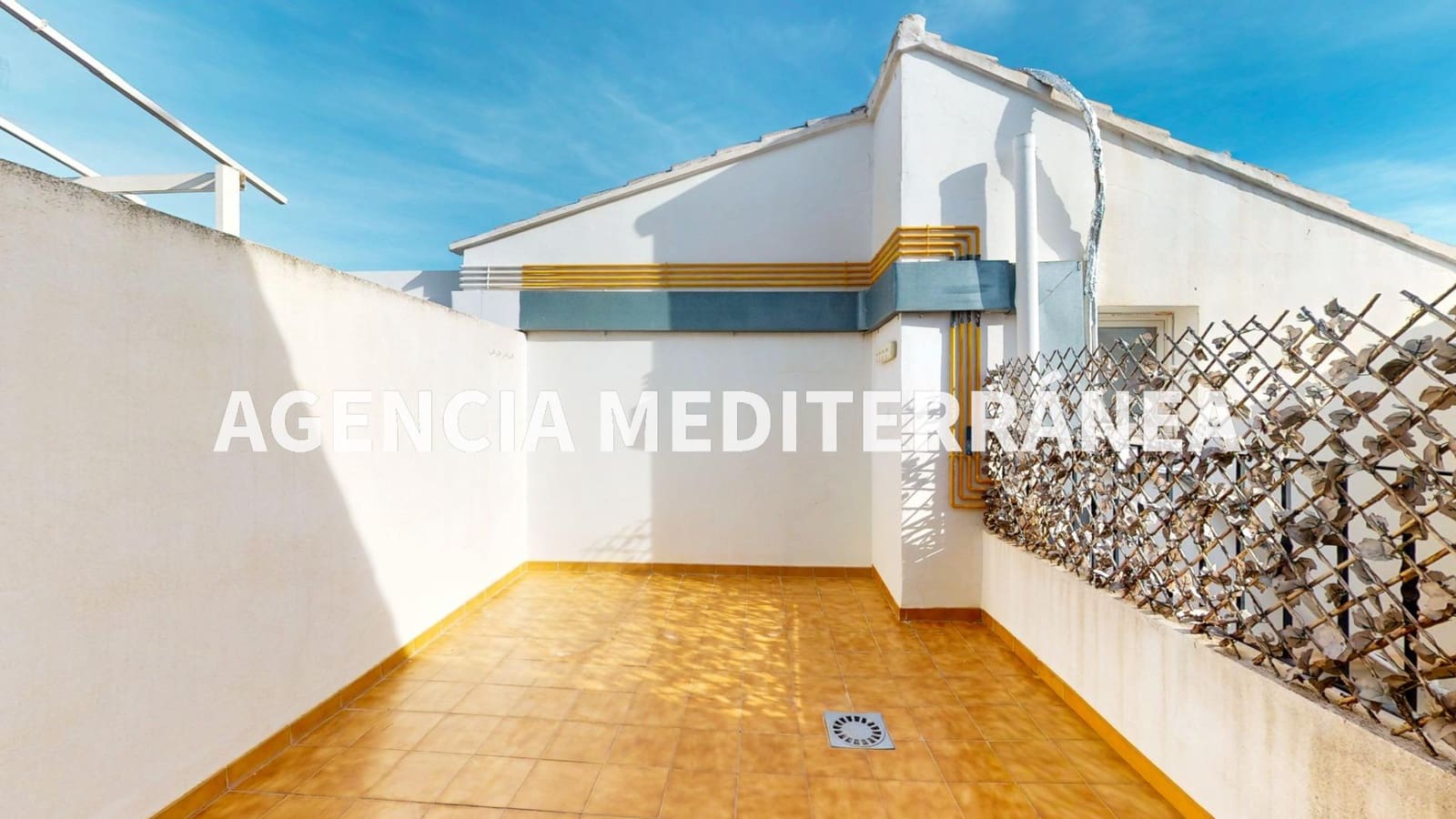 3 sovrum Takvåning till salu i Alcasser - 207 000 € (Ref: 9338124)