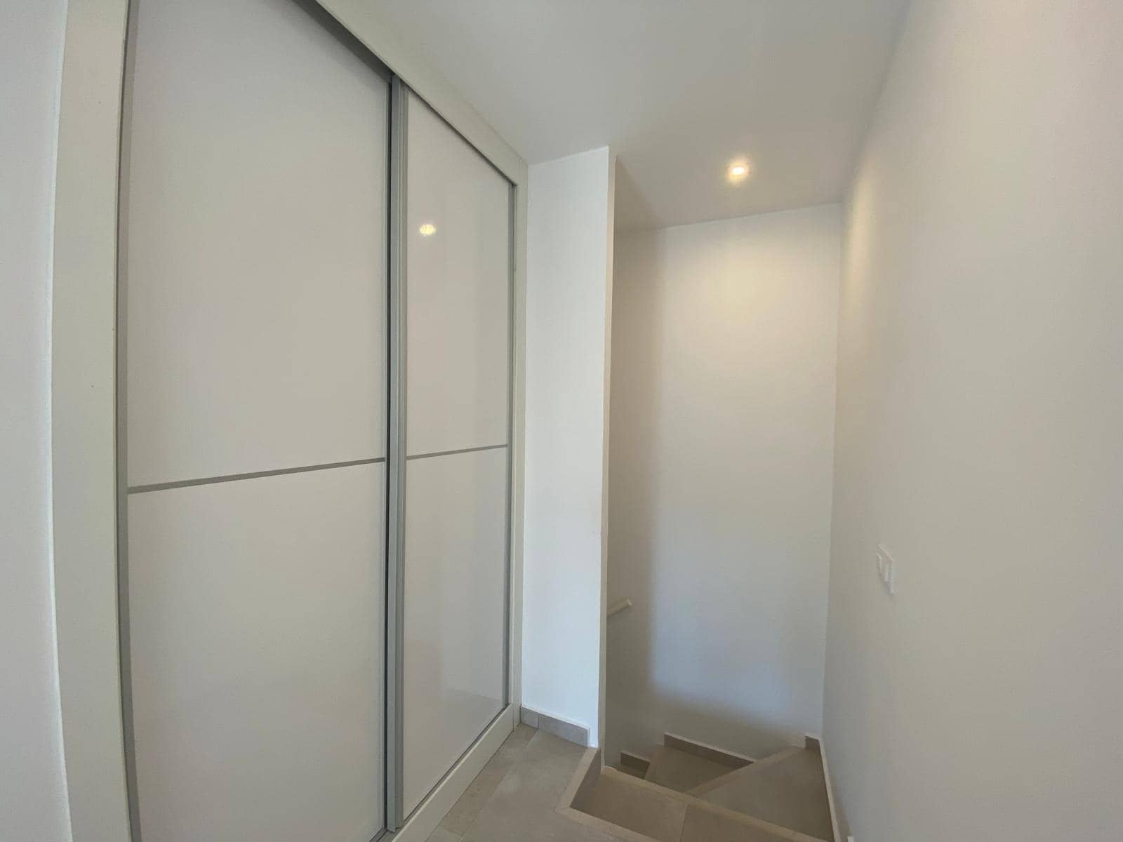 2 makuuhuone Omakotitalo vuokrattavana paikassa Denia - 1 700 € (Ref: 9338125)