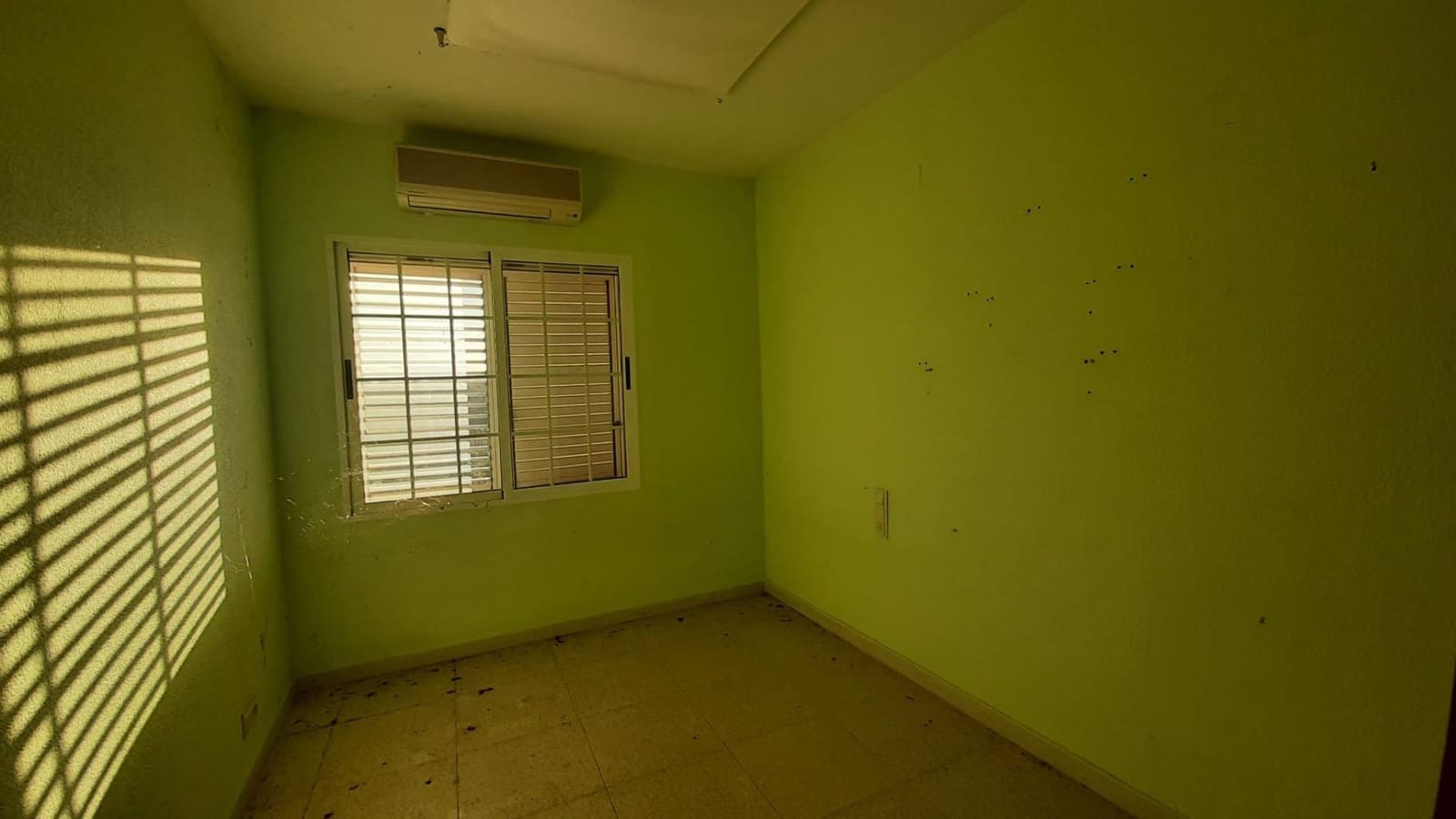 3 sovrum Semi-fristående Villa till salu i Vilamarxant / Villamarchante med pool garage - 250 000 € (Ref: 9341284)