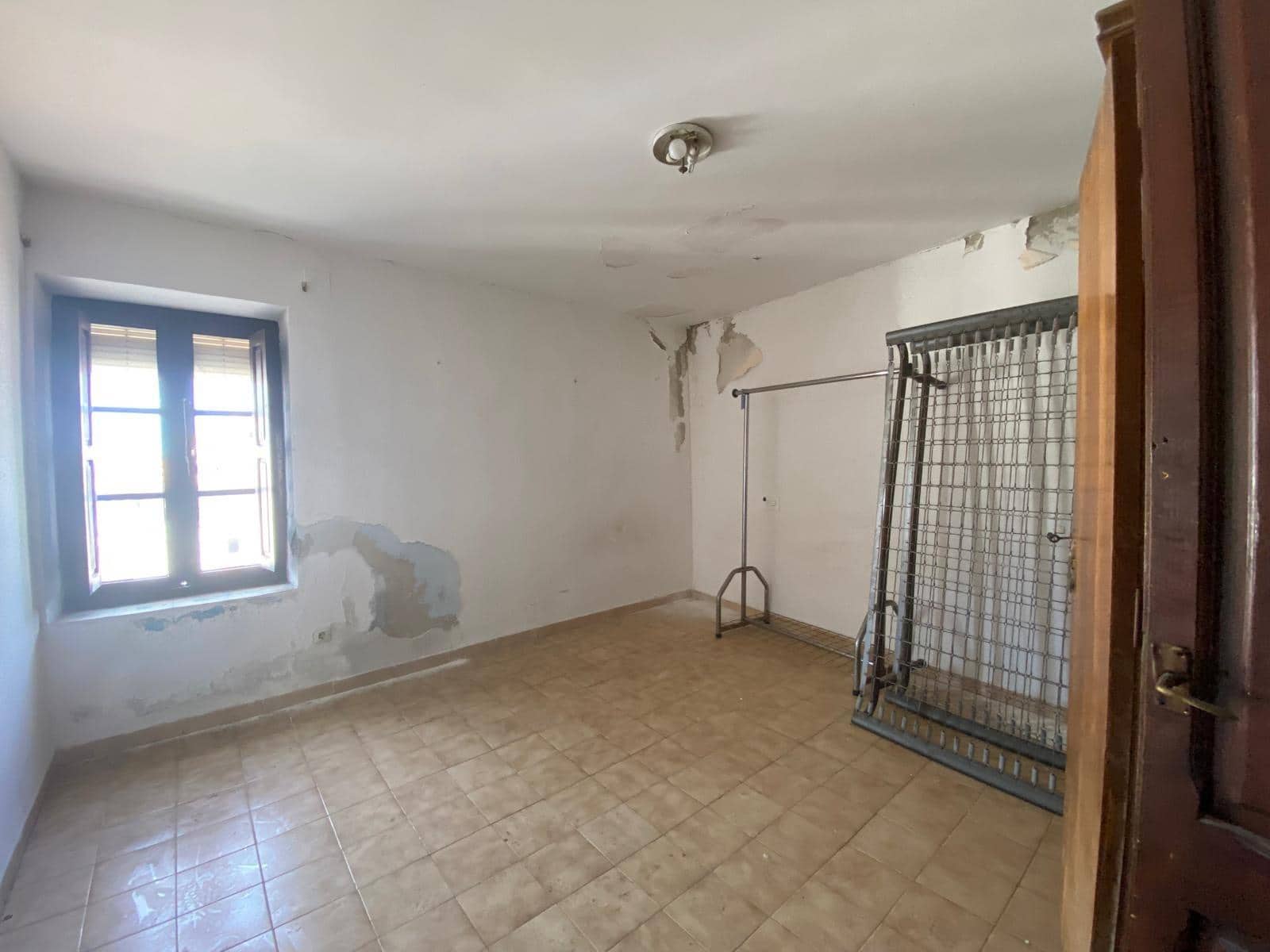 3 bedroom Restaurant/Bar for sale in Denia - € 589,000 (Ref: 9344864)