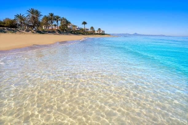 Apartamento de 3 habitaciones en Dénia en venta - 285.000 € (Ref: 9349650)