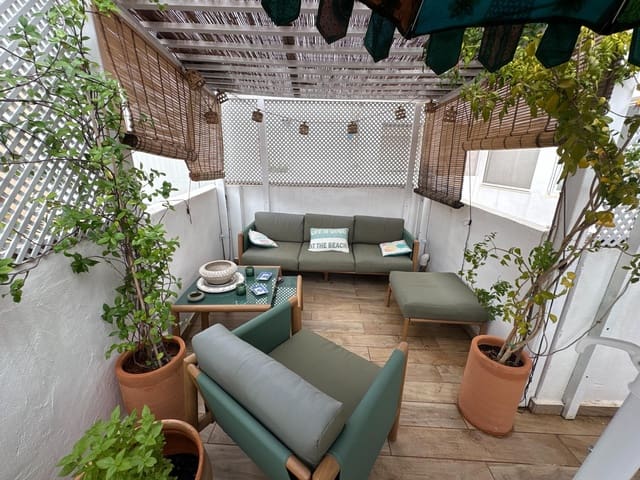 Apartamento de 3 habitaciones en Centro Urbano, Dénia en venta - 285.000 € (Ref: 9349650)