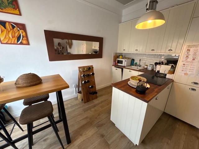 Apartamento de 3 habitaciones en Centro Urbano, Dénia en venta - 285.000 € (Ref: 9349650)