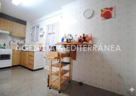 4 slaapkamer Flat te koop in Centro Urbano, Dénia - € 159.000 (Ref: 9355932)