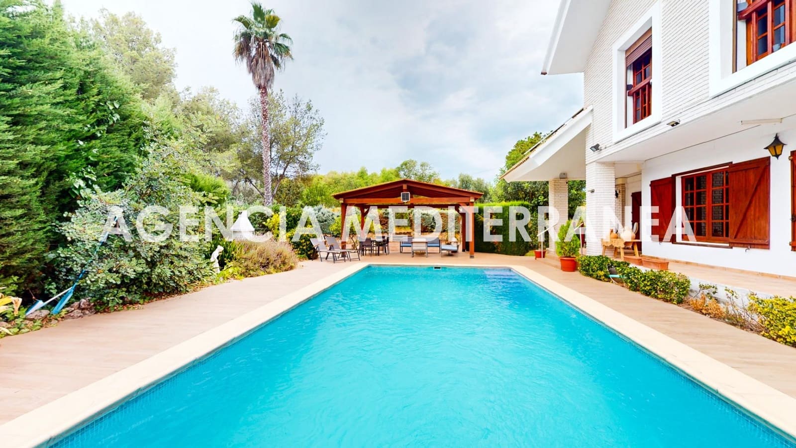 4 soverom Villa til salgs i Serra med svømmebasseng - € 690 000 (Ref: 9383040)