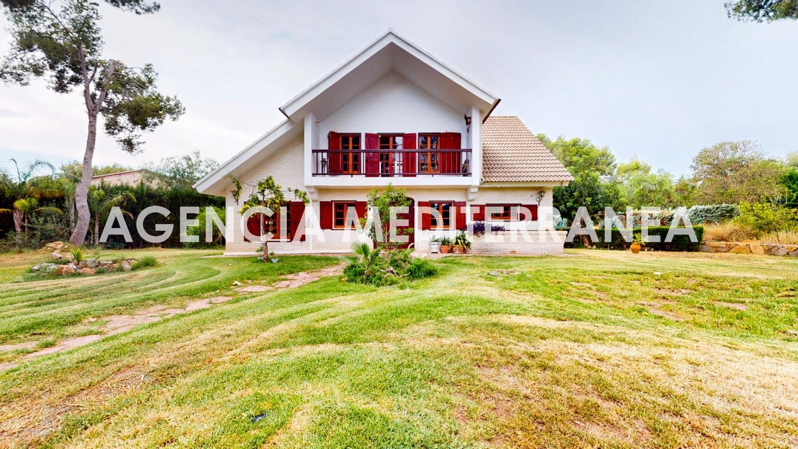 4 soverom Villa til salgs i Serra med svømmebasseng - € 690 000 (Ref: 9383040)