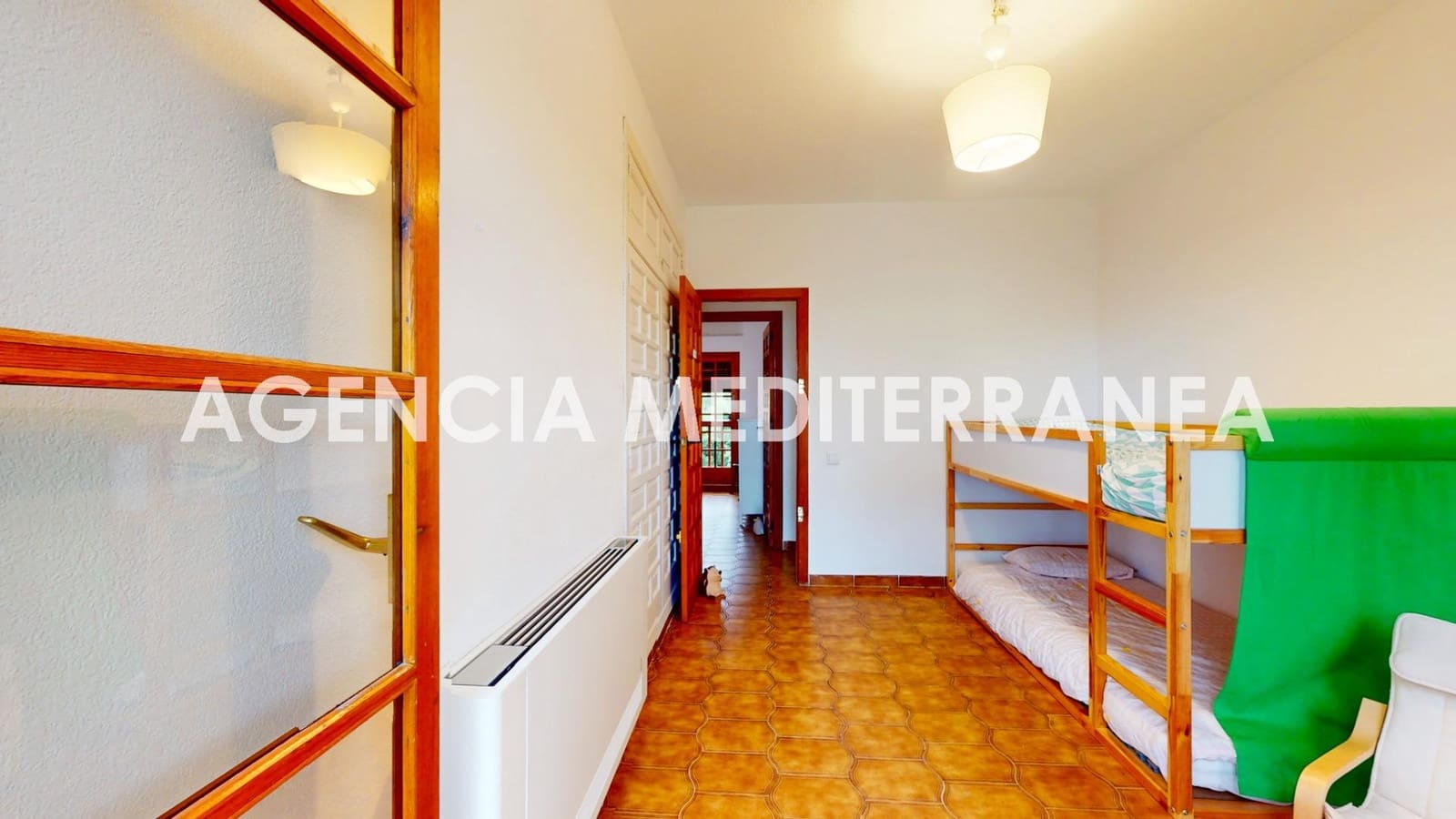 4 slaapkamer Villa te koop in Serra met zwembad - € 690.000 (Ref: 9383040)