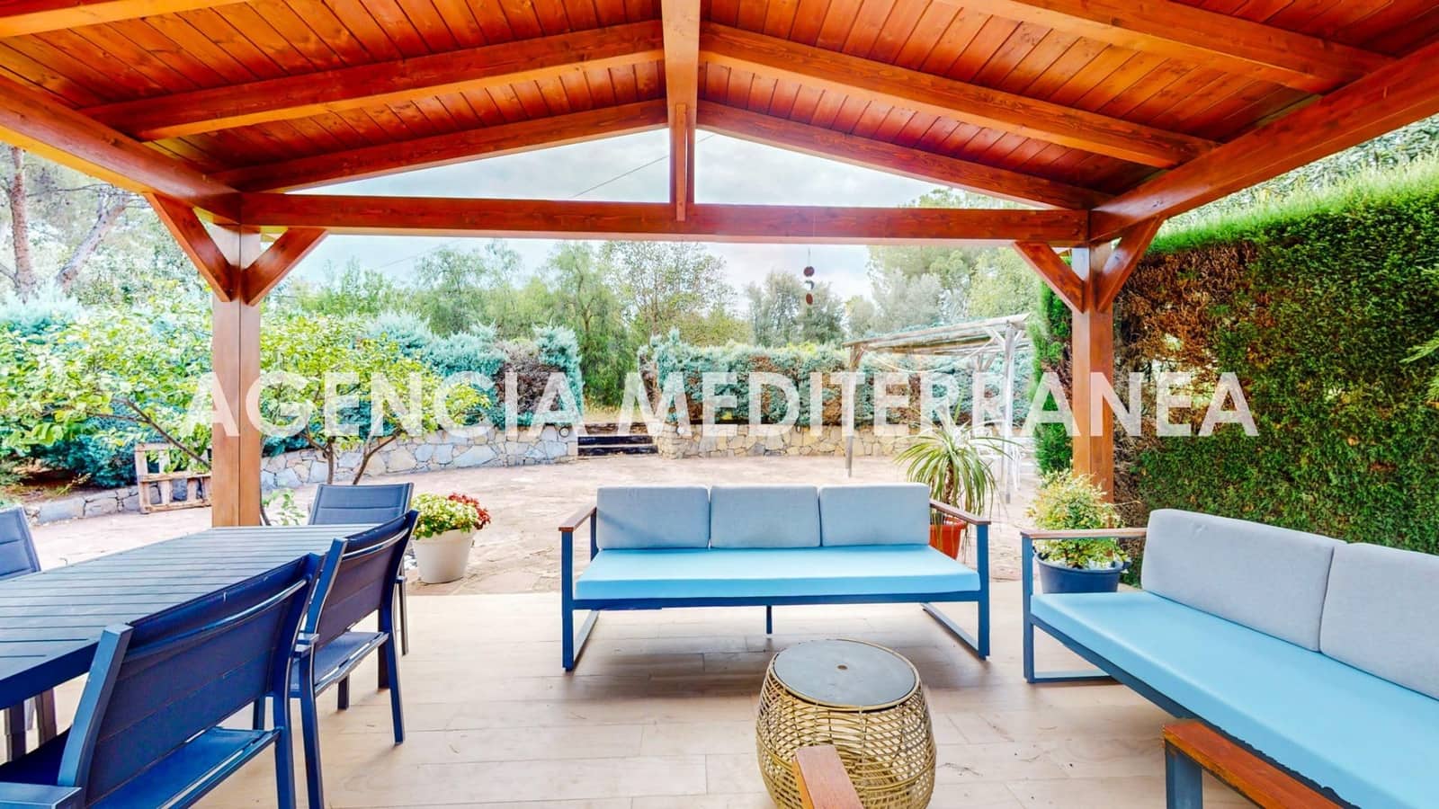 4 slaapkamer Villa te koop in Serra met zwembad - € 690.000 (Ref: 9383040)