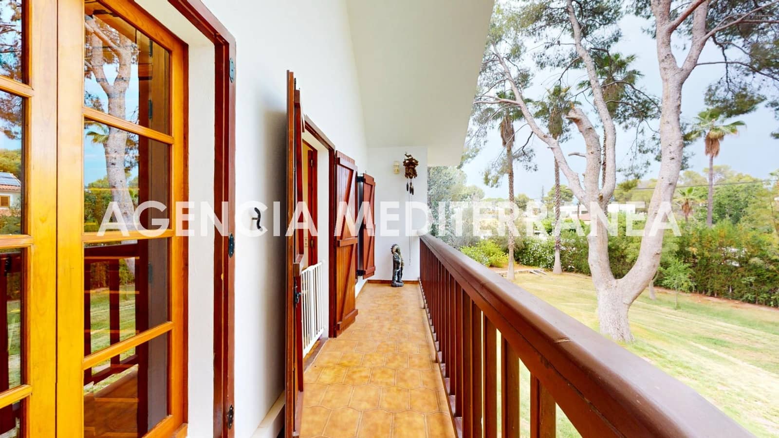 4 slaapkamer Villa te koop in Serra met zwembad - € 690.000 (Ref: 9383040)