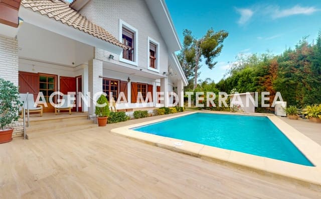4 camera da letto Villa in vendita in Serra con piscina - 690.000 € (Rif: 9383040)