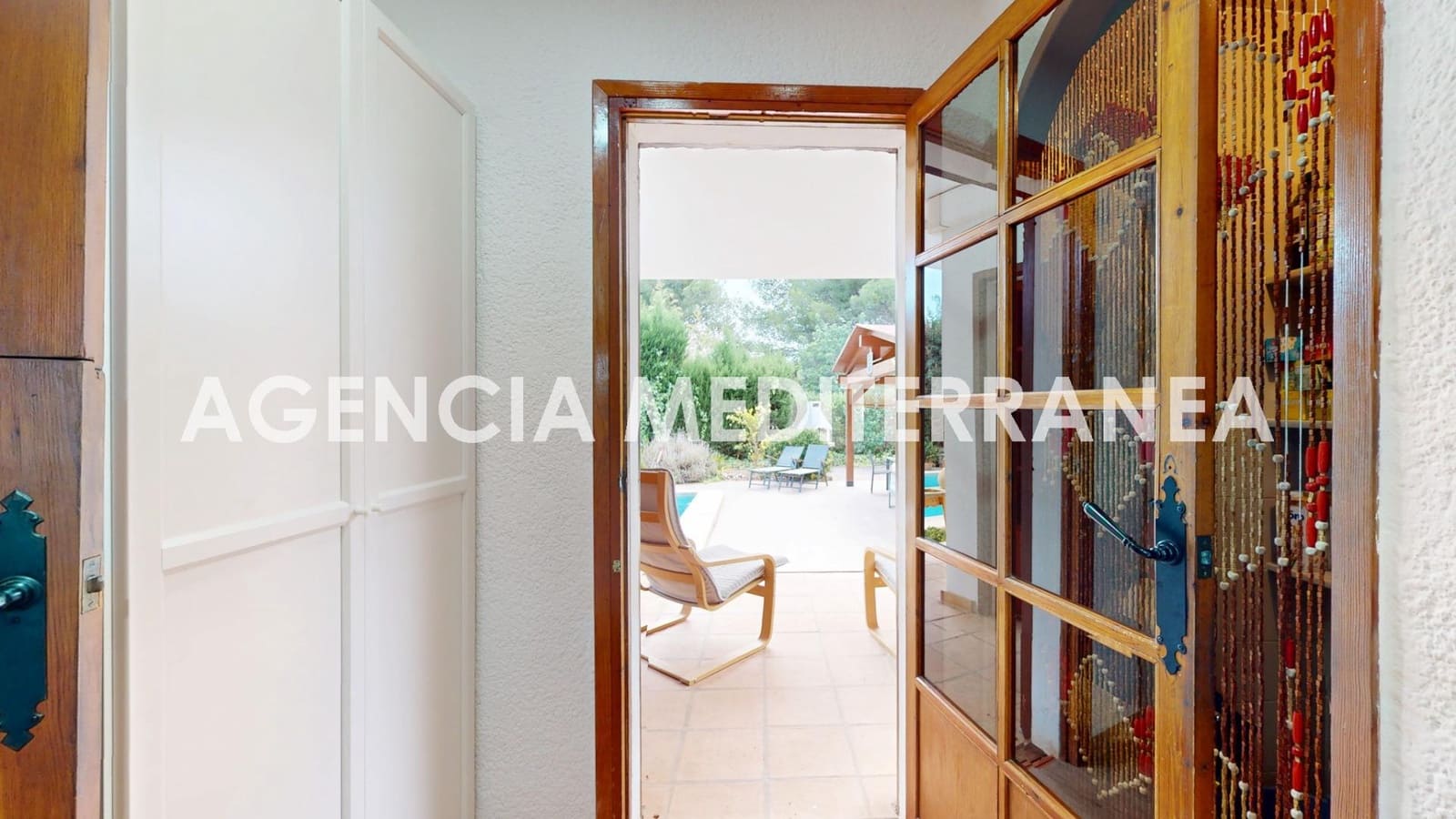 4 Zimmer Villa zu verkaufen in Serra mit Pool - 690.000 € (Ref: 9383040)