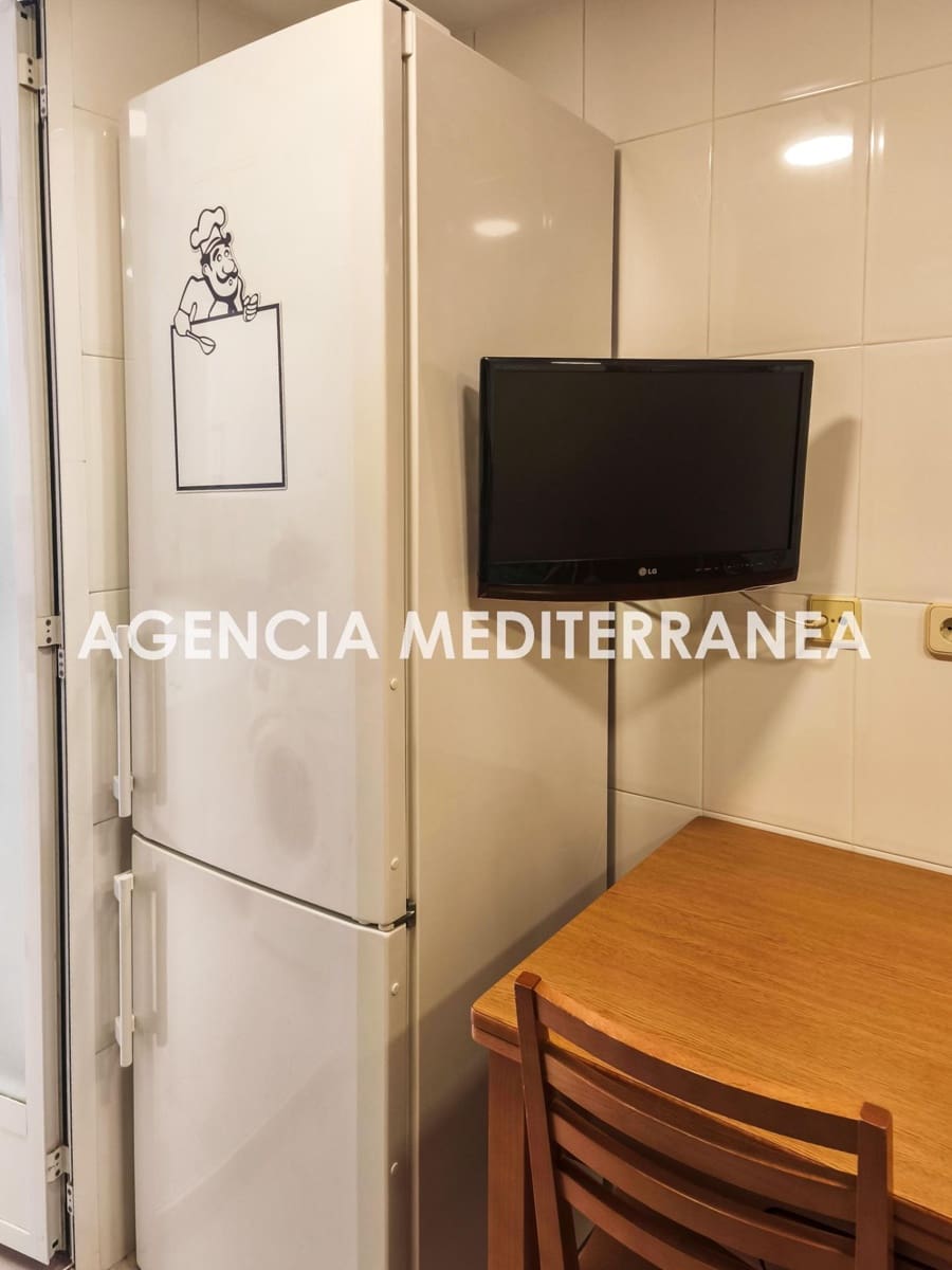 4 sypialnia Mieszkanie do wynajęcia w Burjassot - 1 500 € (Ref: 9396098)