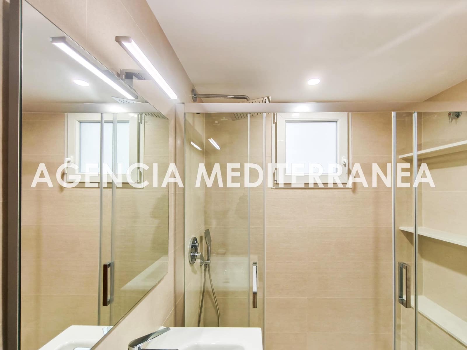 4 sypialnia Mieszkanie do wynajęcia w Burjassot - 1 500 € (Ref: 9396098)