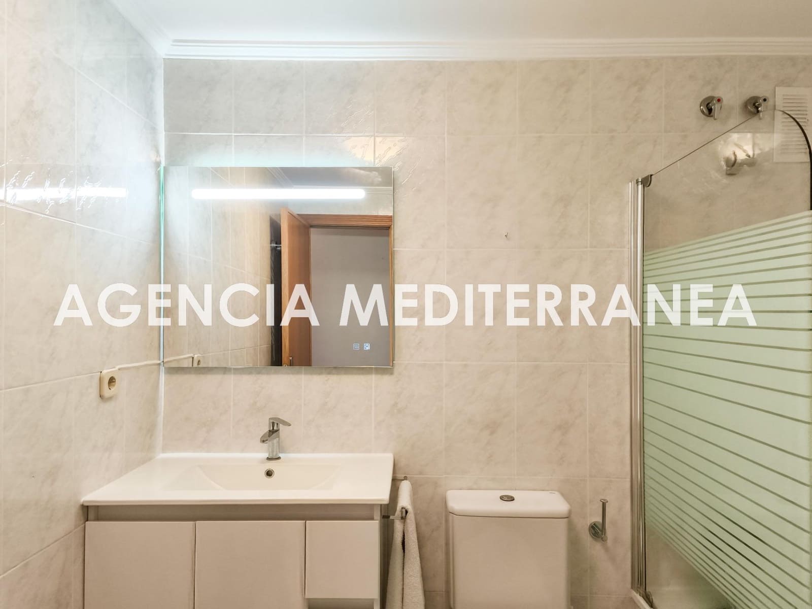 4 sypialnia Mieszkanie do wynajęcia w Burjassot - 1 500 € (Ref: 9396098)