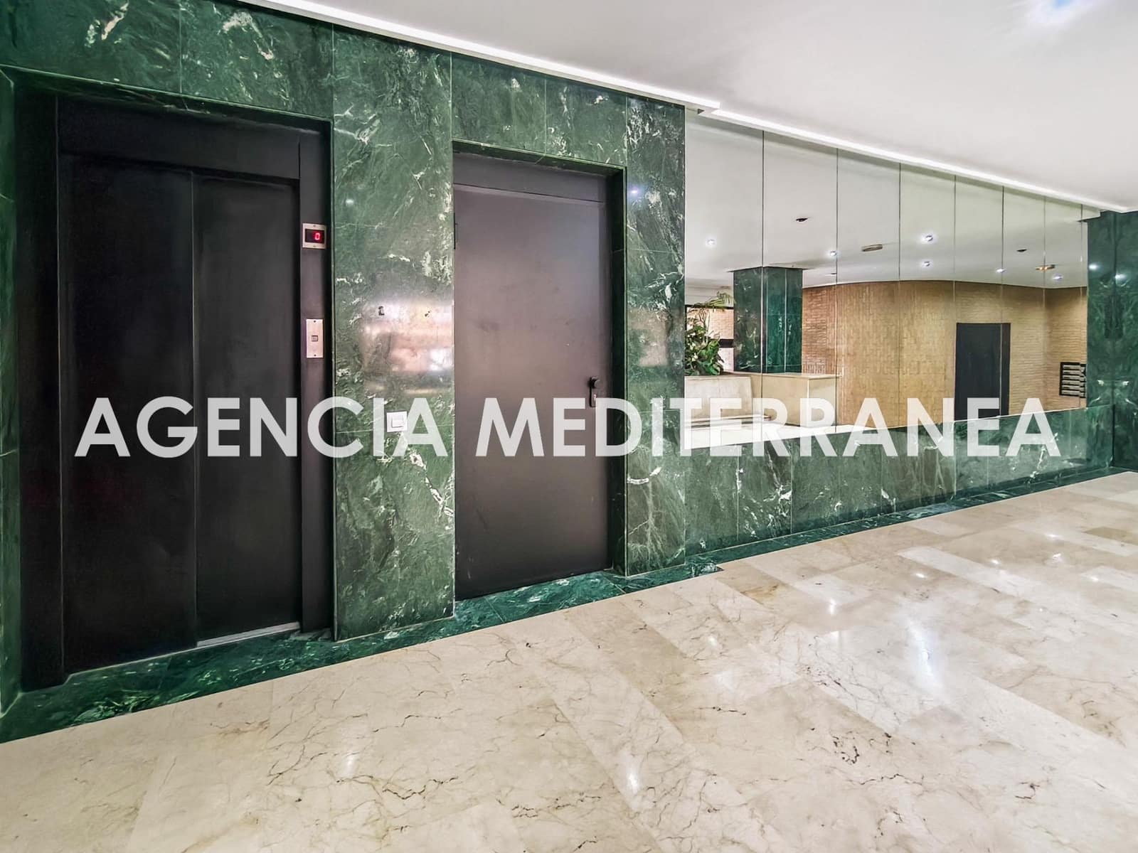 4 sypialnia Mieszkanie do wynajęcia w Burjassot - 1 500 € (Ref: 9396098)