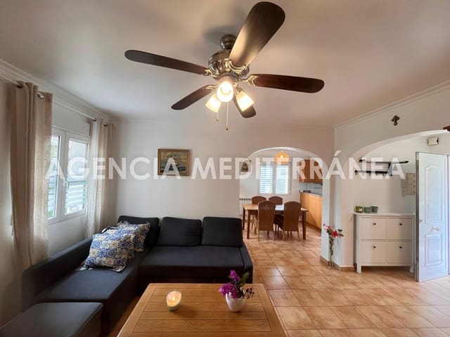 3 slaapkamer Rijtjeshuis te koop in Els Poblets met zwembad - € 380.000 (Ref: 9417653)