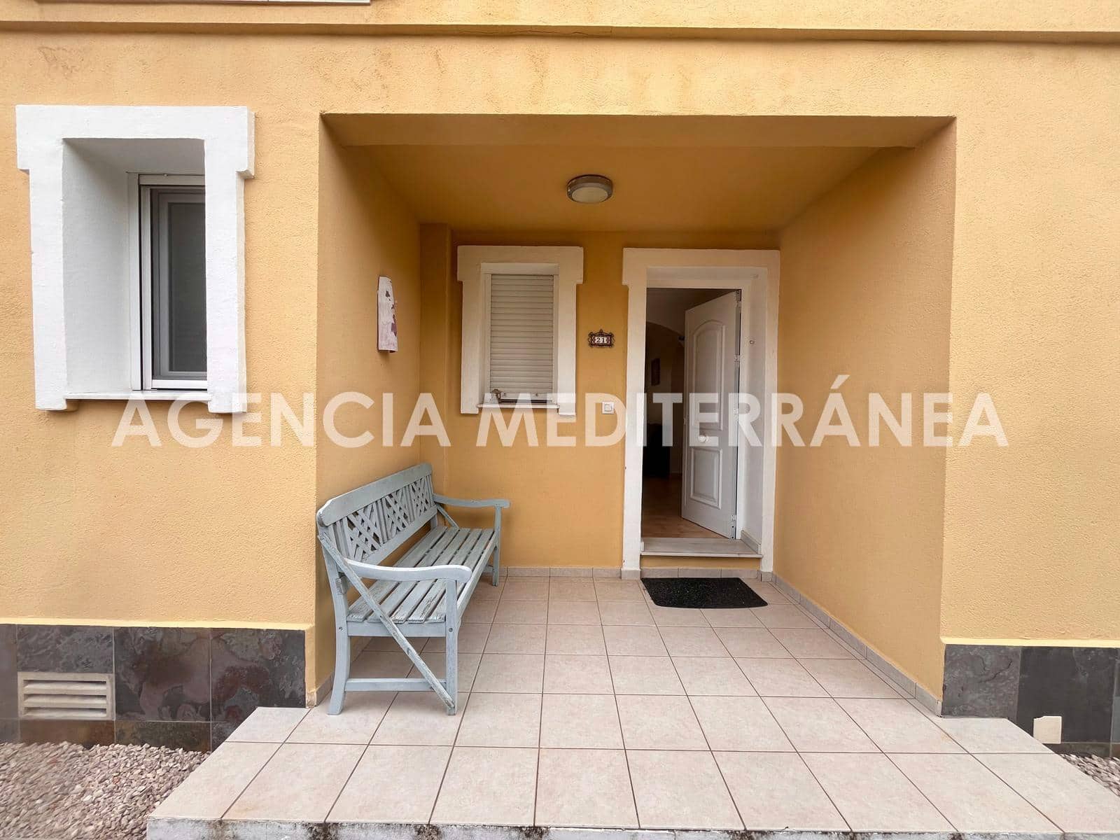 3 makuuhuone Rivitalo myytävänä paikassa Els Poblets mukana uima-altaan - 380 000 € (Ref: 9417653)