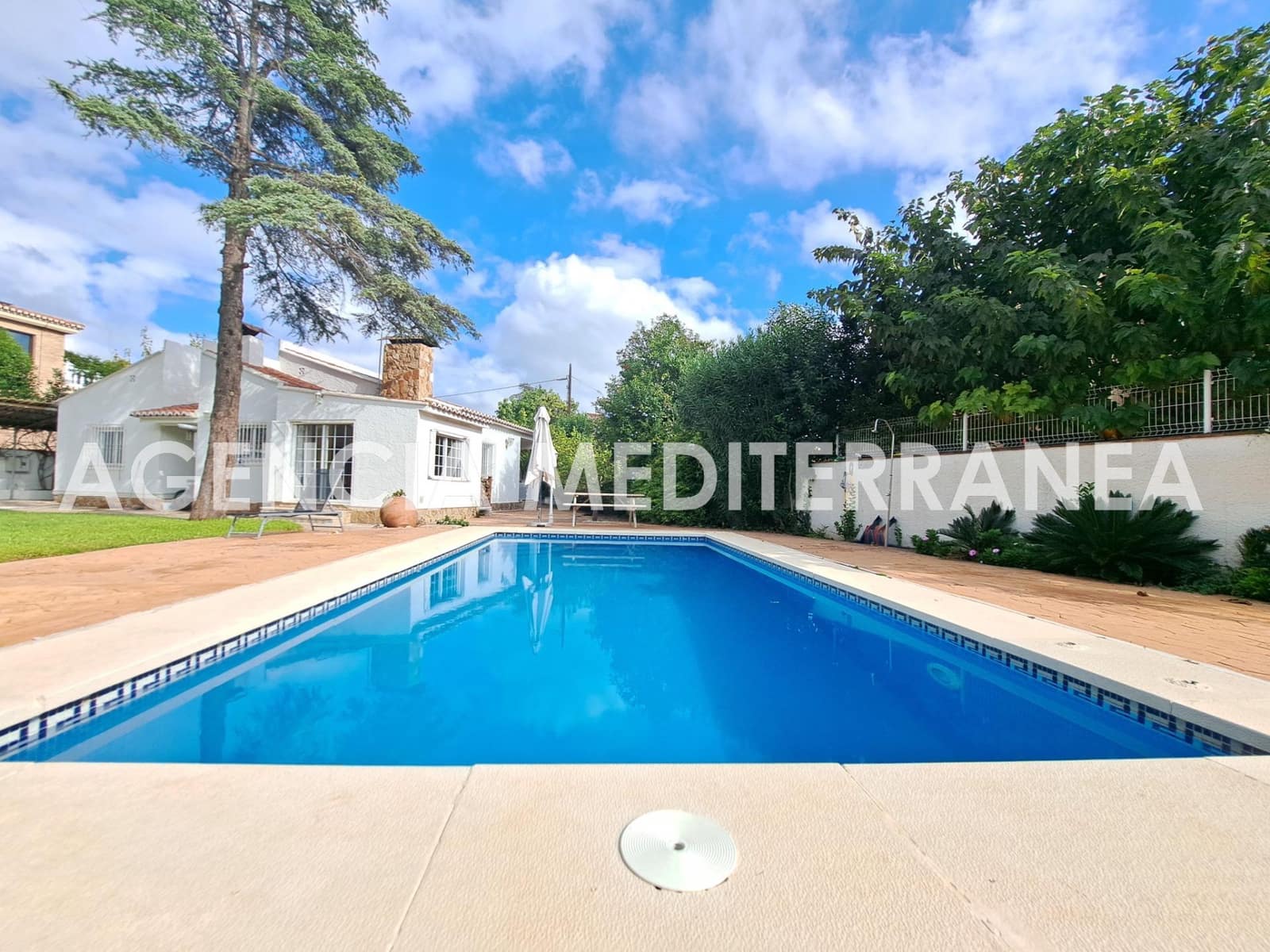 3 soveværelse Villa til salg i El Plantio med swimmingpool - € 615.000 (Ref: 9427304)