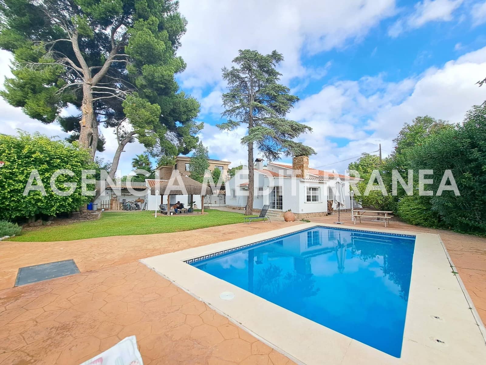 3 soveværelse Villa til salg i El Plantio med swimmingpool - € 615.000 (Ref: 9427304)