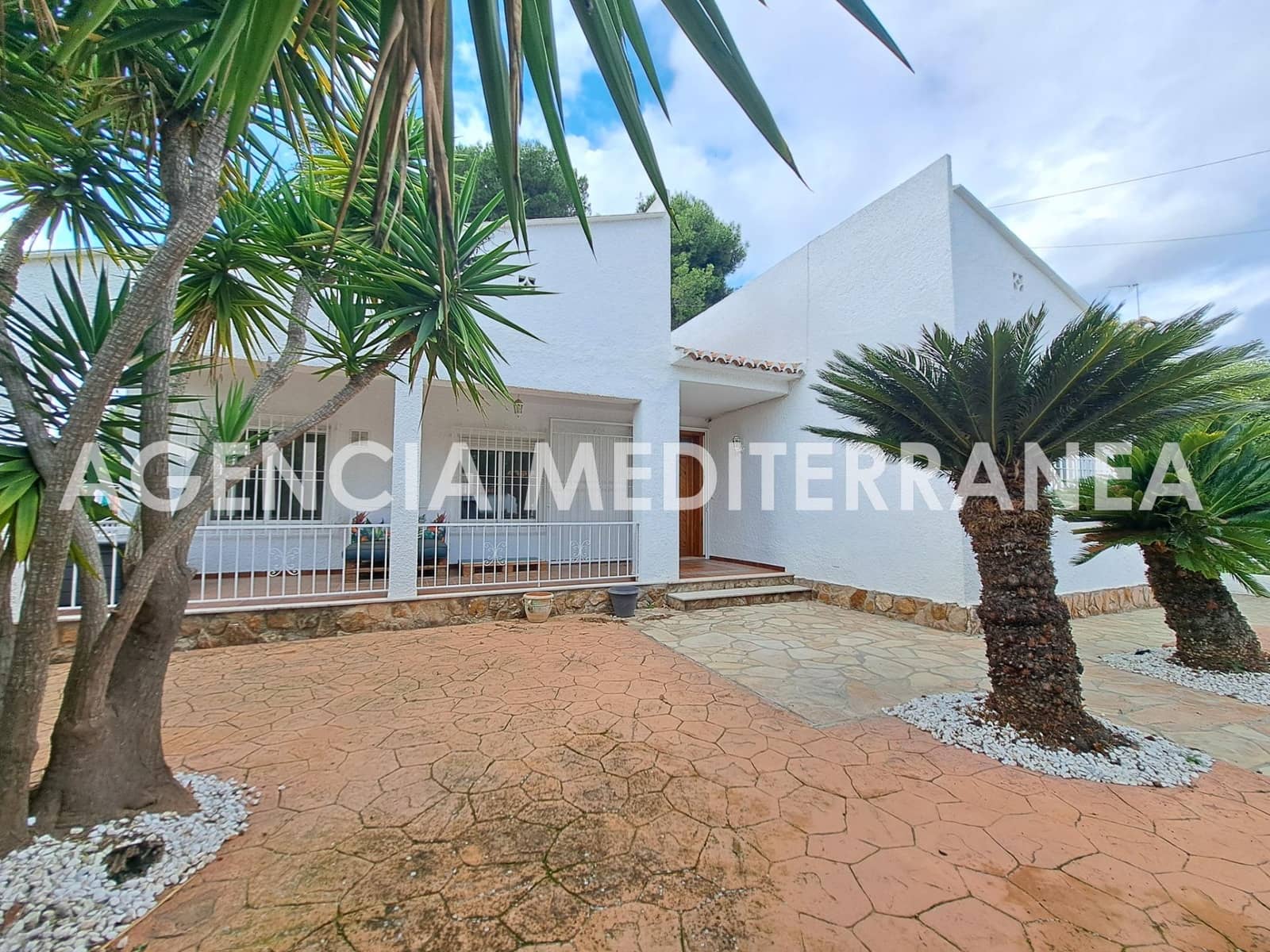 3 soveværelse Villa til salg i El Plantio med swimmingpool - € 615.000 (Ref: 9427304)