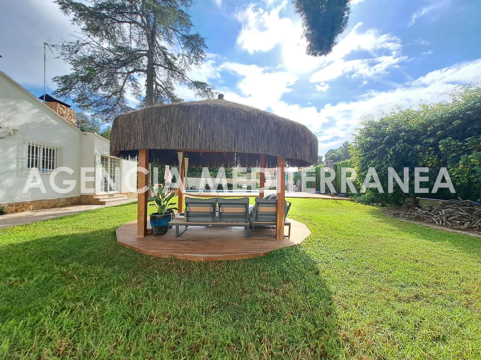 3 soveværelse Villa til salg i El Plantio med swimmingpool - € 615.000 (Ref: 9427304)