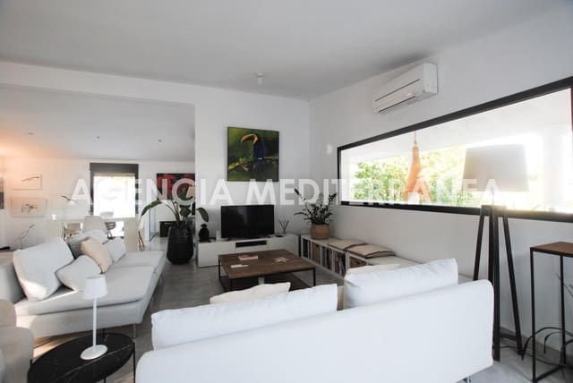 3 soveværelse Villa til salg i El Montgó, Dénia - € 695.000 (Ref: 9427305)