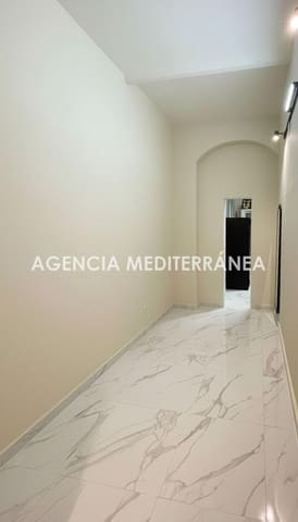 1 bedroom Commercial for sale in Russafa, Valencia city - € 460,000 (Ref: 9431138)