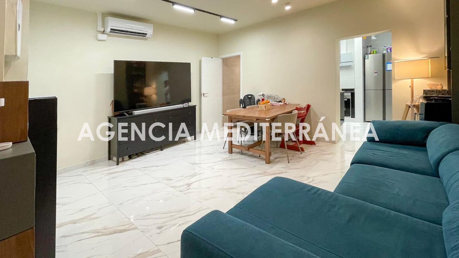 1 bedroom Commercial for sale in Valencia city - € 399,000 (Ref: 9431138)