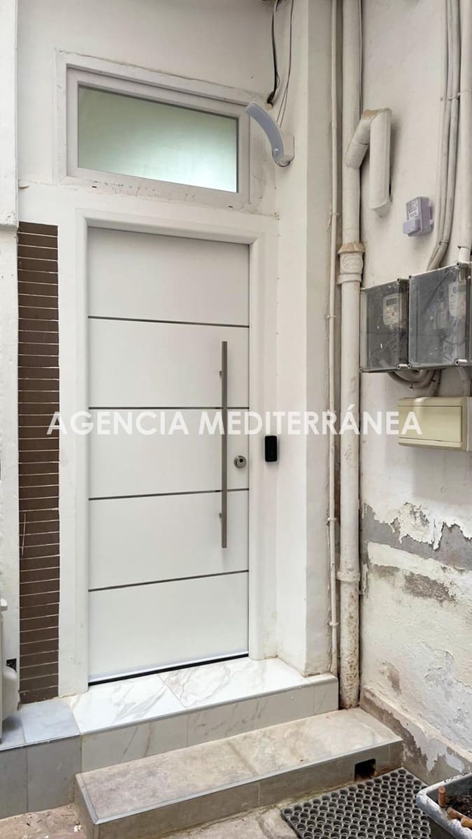 1 sovrum Kommersiell till salu i Valencia stad - 399 000 € (Ref: 9431138)