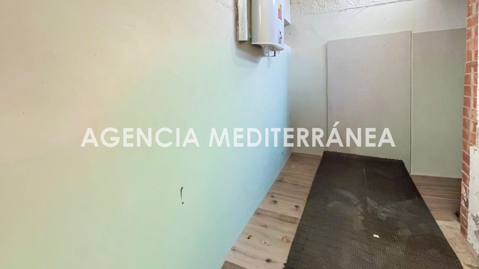 1 sovrum Kommersiell till salu i Valencia stad - 399 000 € (Ref: 9431138)