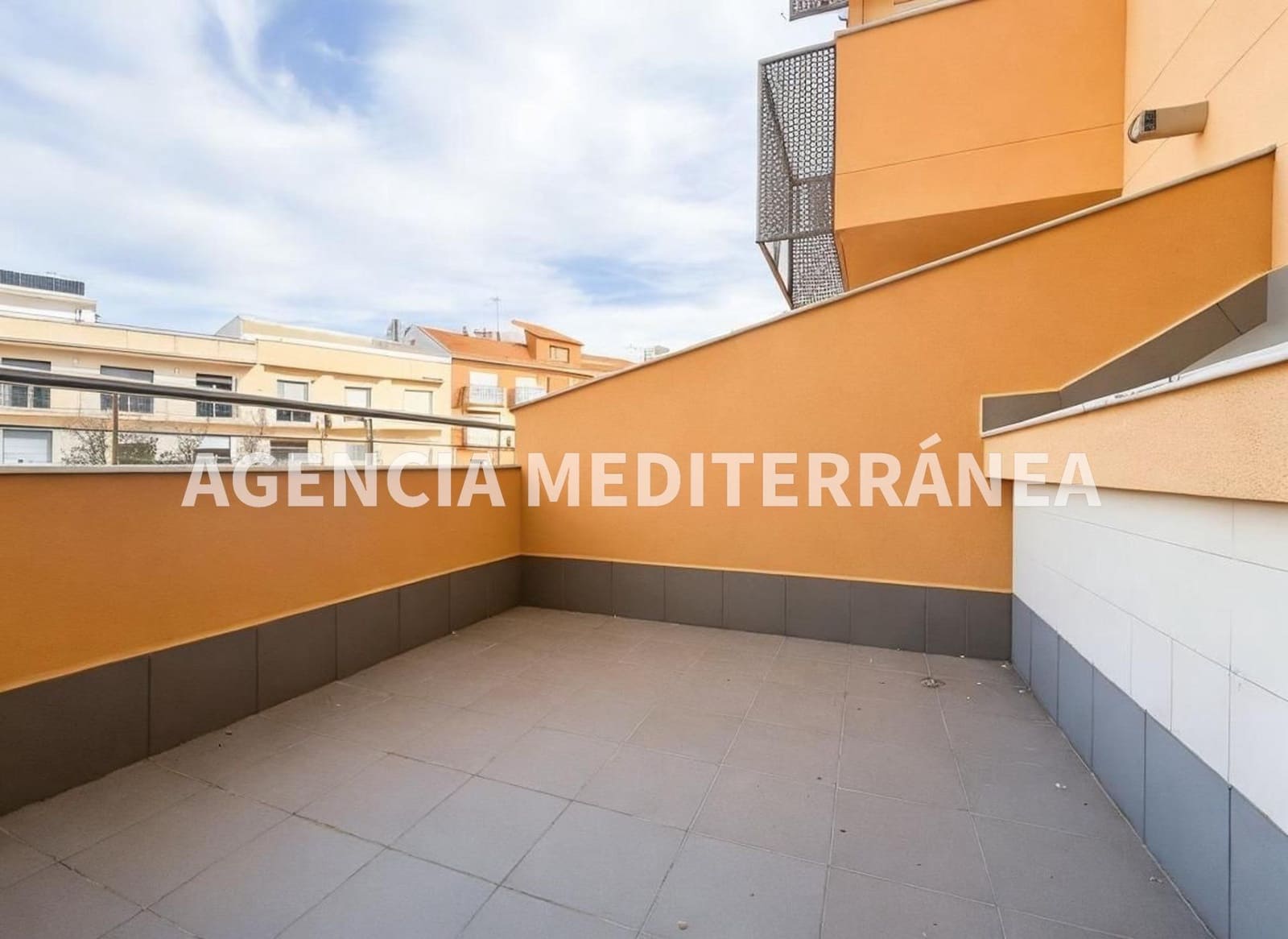 3 sypialnia Mieszkanie na sprzedaż w Gandia z basenem - 277 342 € (Ref: 9452229)