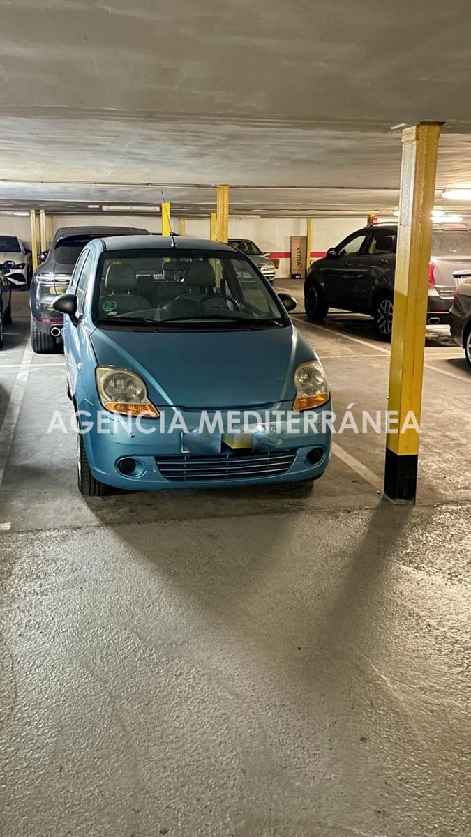 Garage te koop in Valencia stad - € 34.000 (Ref: 9462452)