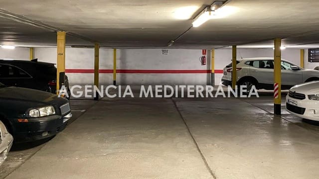 Garage for sale in Russafa, Valencia city - € 34,000 (Ref: 9462452)