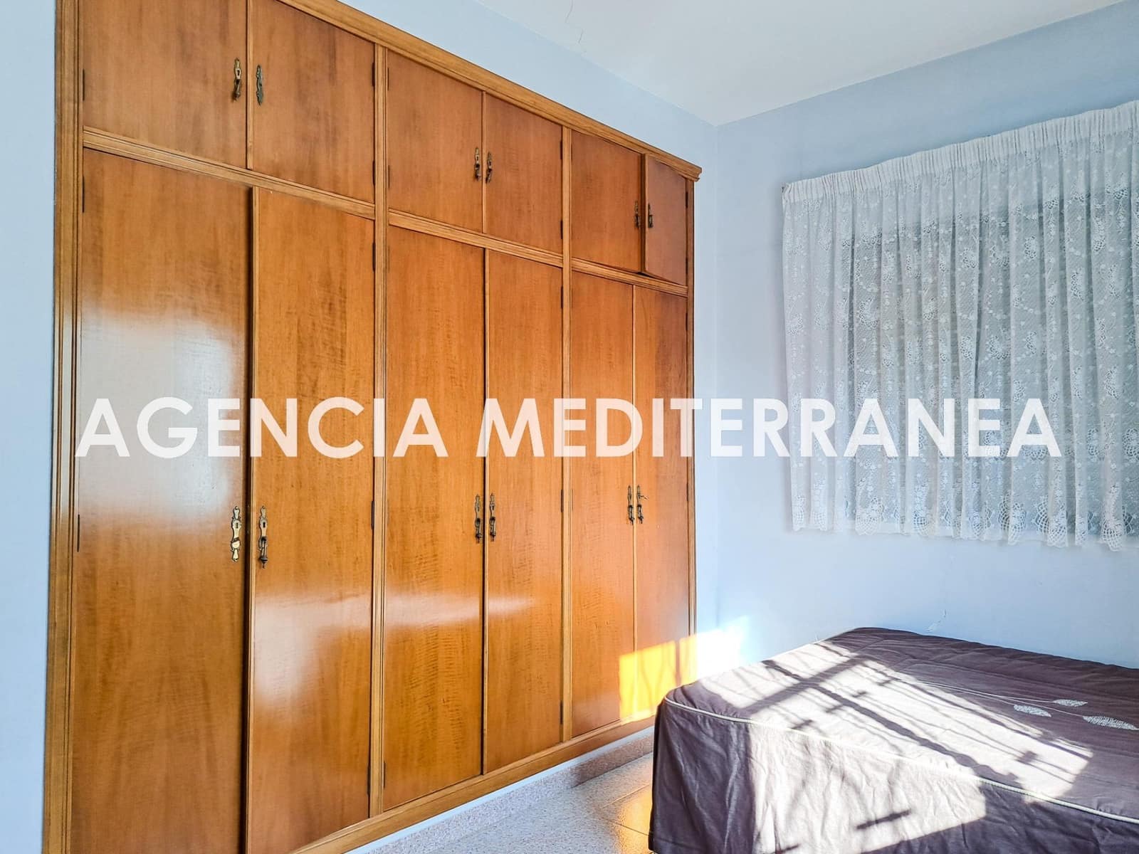 4 sypialnia Willa na sprzedaż w La Canada z basenem garażem - 750 000 € (Ref: 9473044)