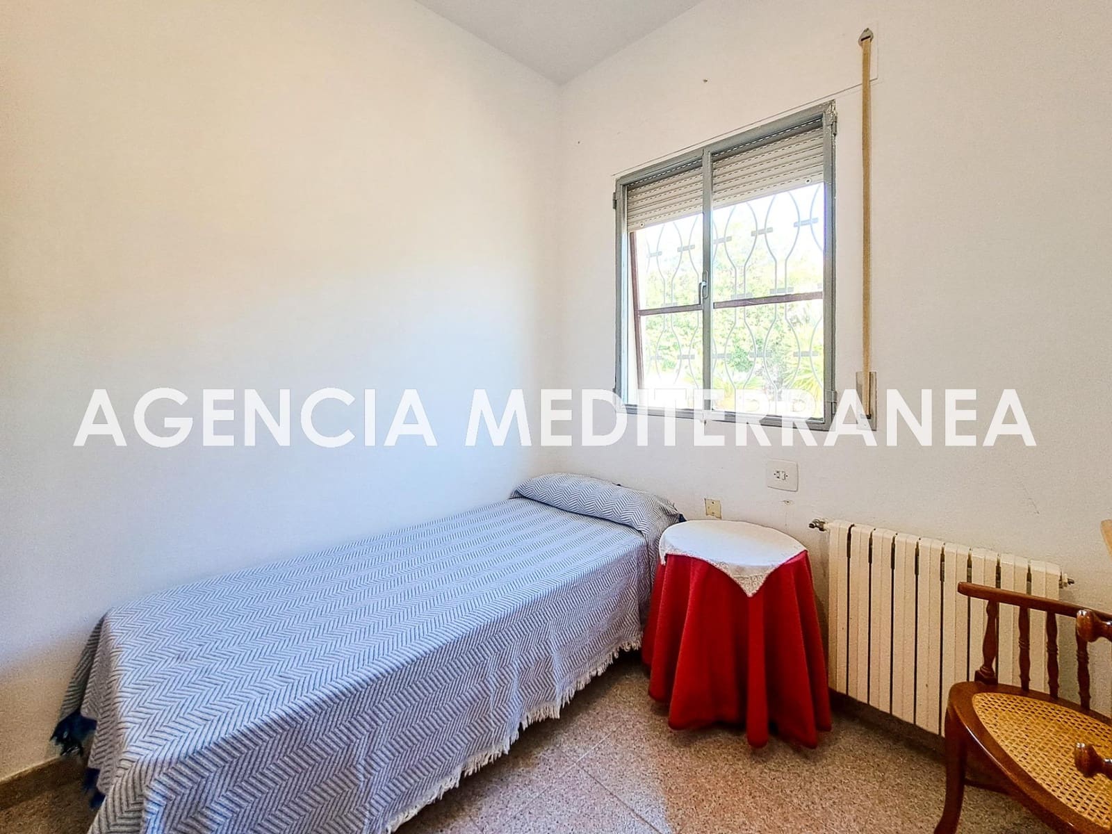 4 sypialnia Willa na sprzedaż w La Canada z basenem garażem - 750 000 € (Ref: 9473044)