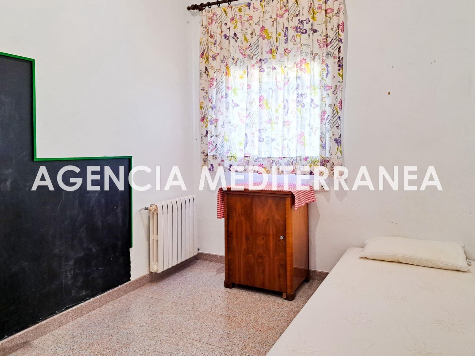 4 sypialnia Willa na sprzedaż w La Canada z basenem garażem - 750 000 € (Ref: 9473044)