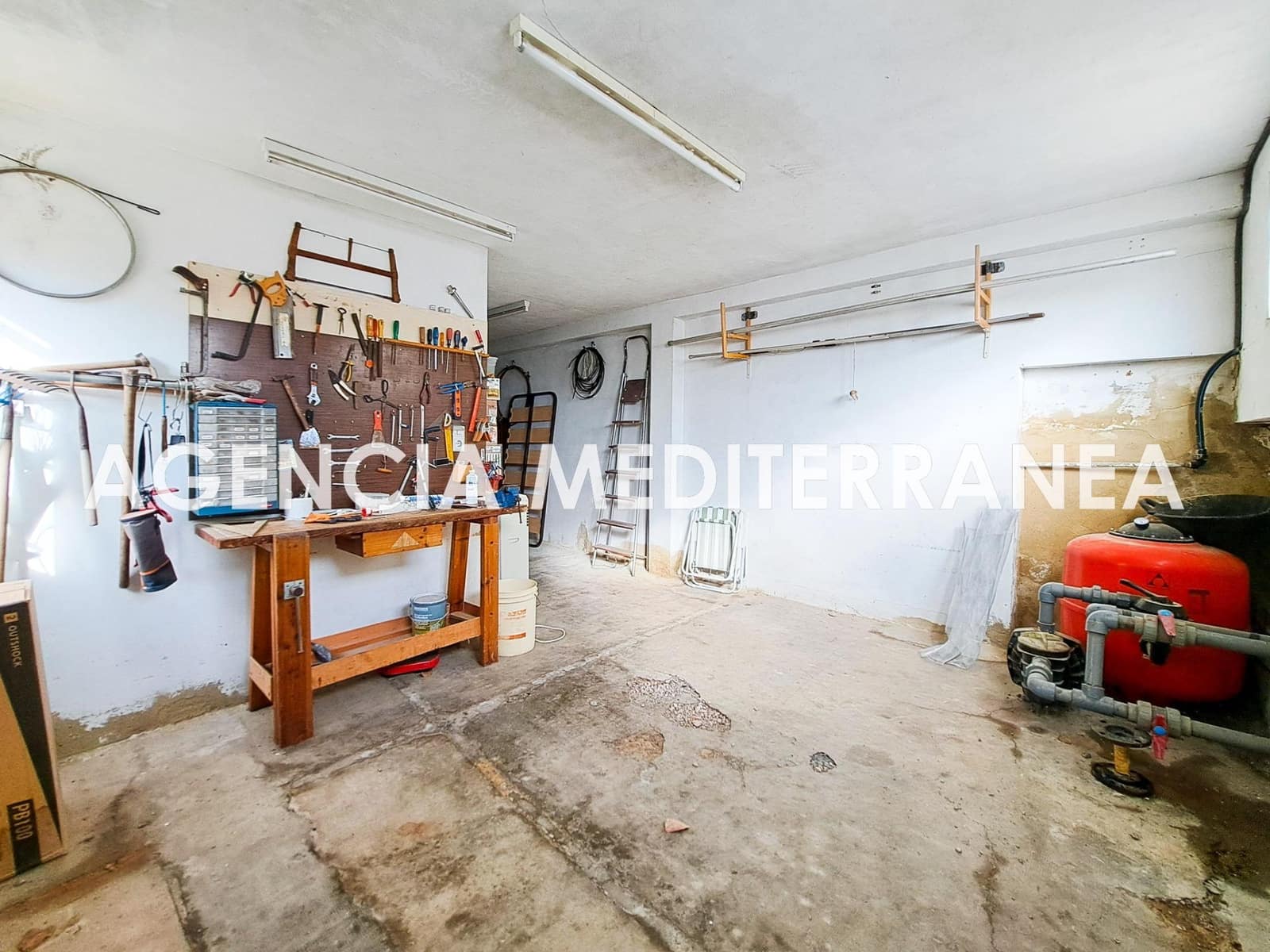 4 sypialnia Willa na sprzedaż w La Canada z basenem garażem - 750 000 € (Ref: 9473044)