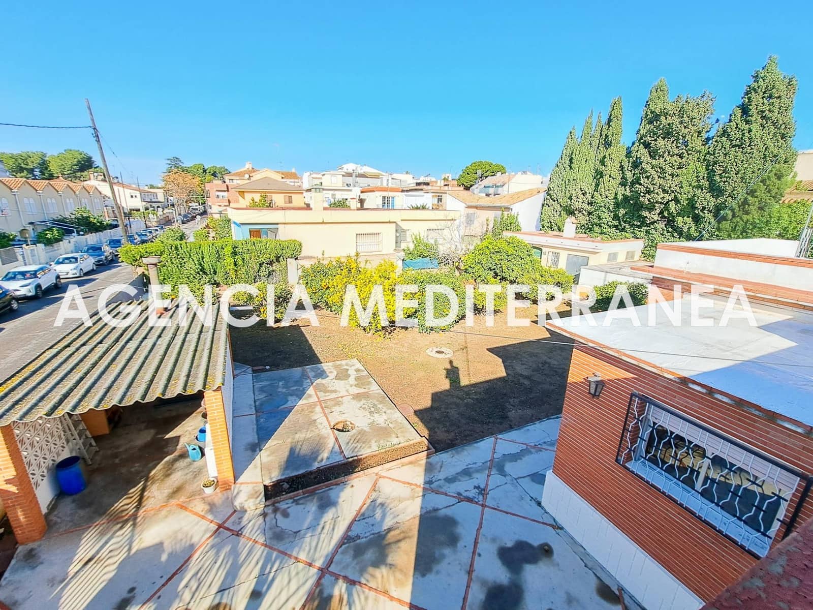 4 sypialnia Willa na sprzedaż w La Canada z basenem garażem - 750 000 € (Ref: 9473044)