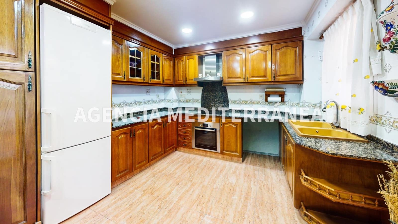 2 makuuhuone Asunto myytävänä paikassa Valencia kaupunki - 215 000 € (Ref: 9474260)