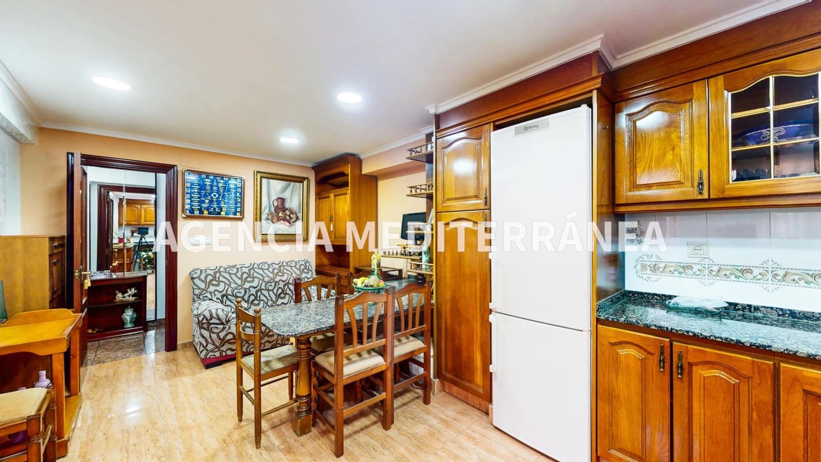 2 makuuhuone Asunto myytävänä paikassa Valencia kaupunki - 215 000 € (Ref: 9474260)