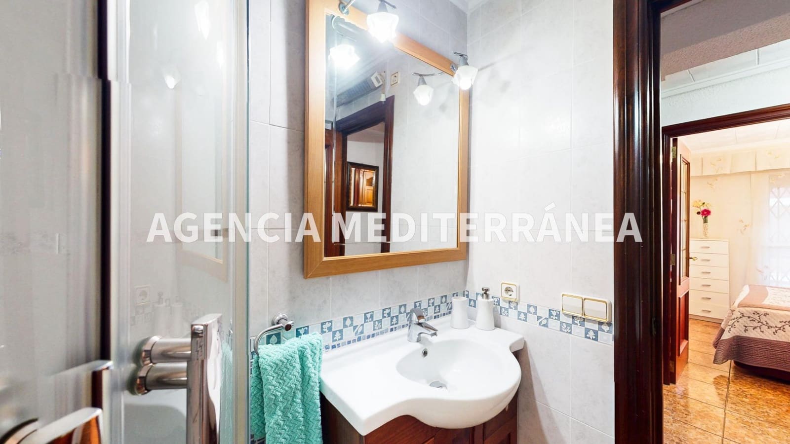 2 makuuhuone Asunto myytävänä paikassa Valencia kaupunki - 215 000 € (Ref: 9474260)