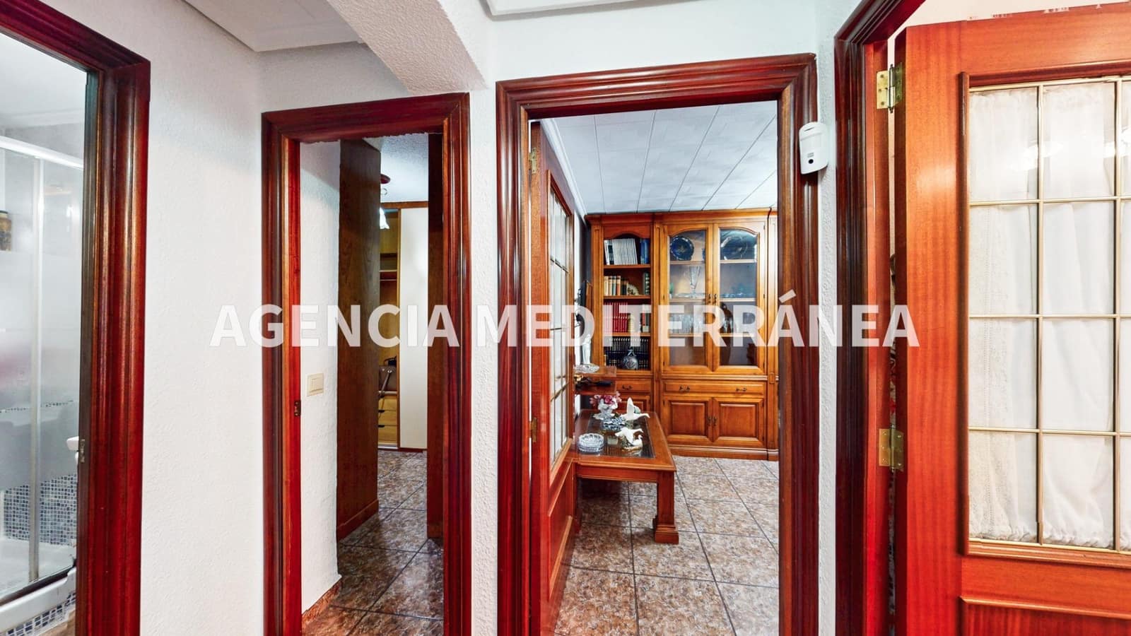 2 makuuhuone Asunto myytävänä paikassa Valencia kaupunki - 215 000 € (Ref: 9474260)