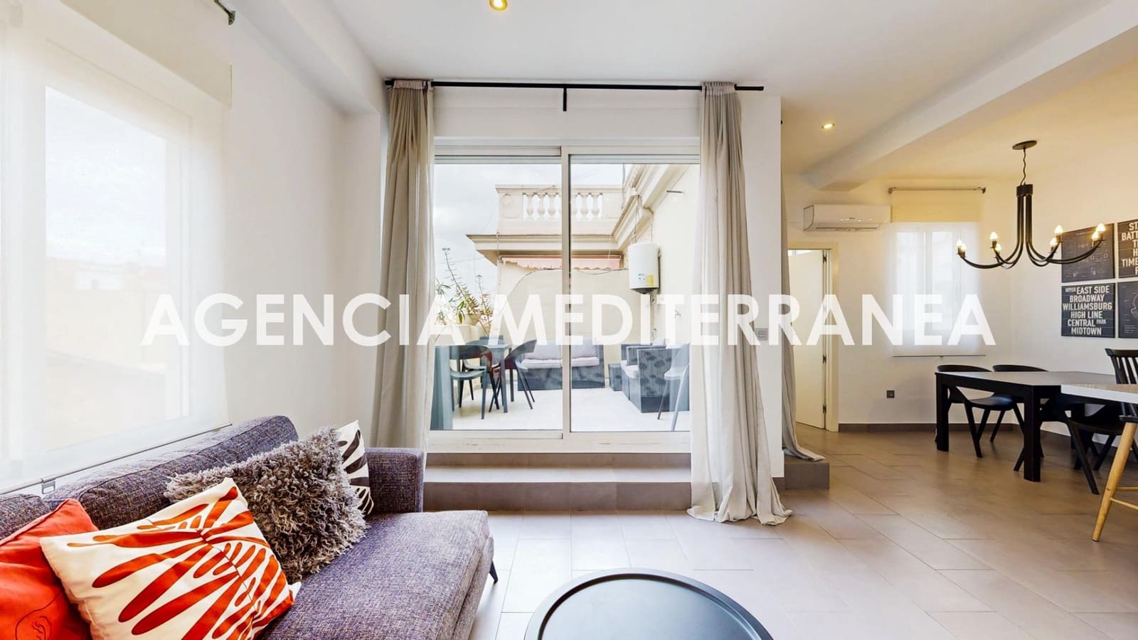 2 bedroom Flat for sale in Valencia city - € 490,000 (Ref: 9476210)