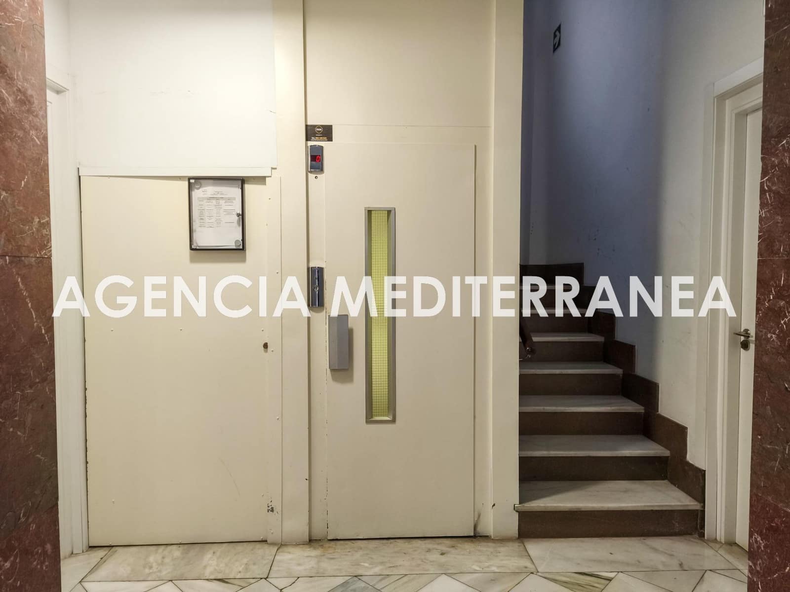2 bedroom Flat for sale in Valencia city - € 490,000 (Ref: 9476210)