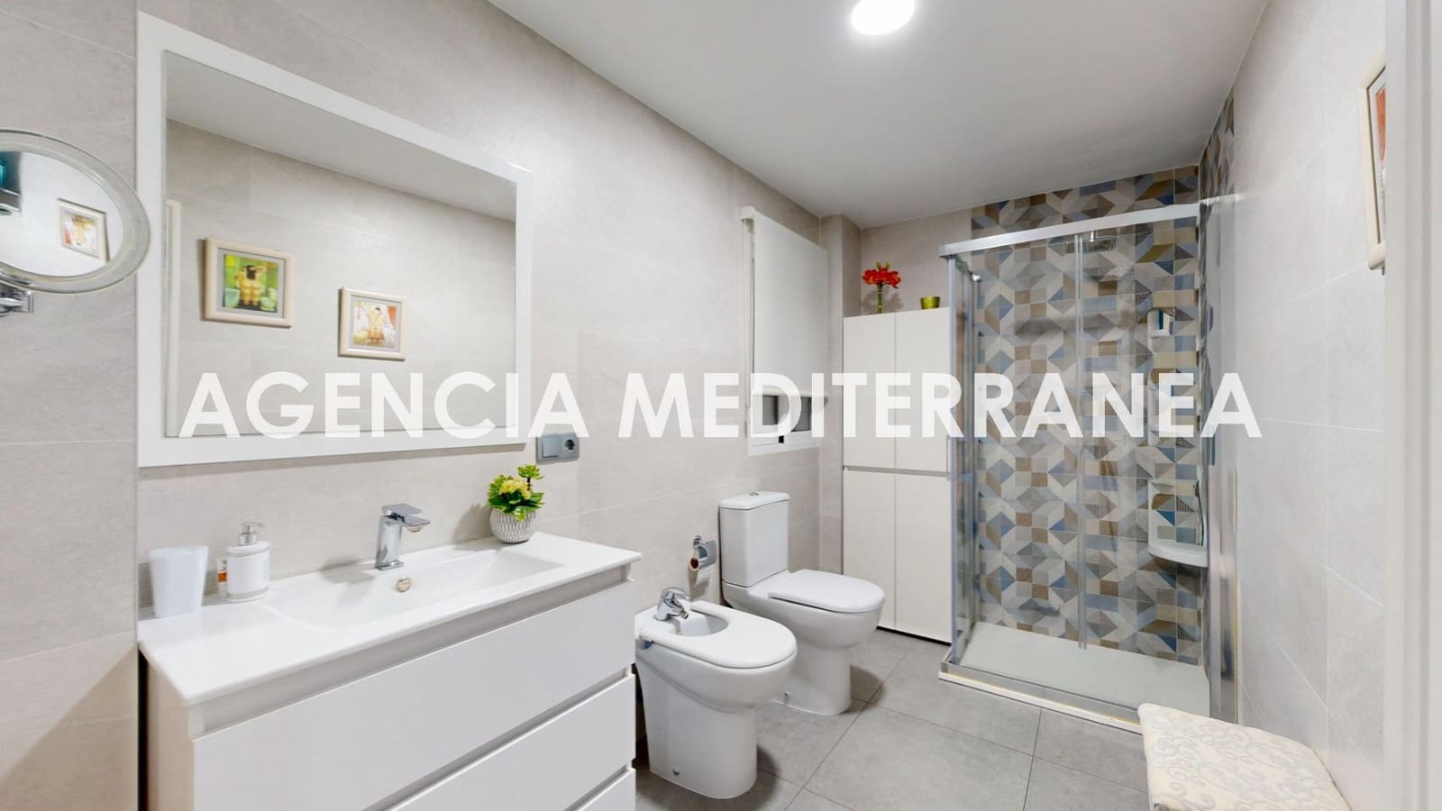 3 bedroom Flat for sale in Valencia city - € 320,000 (Ref: 9491508)