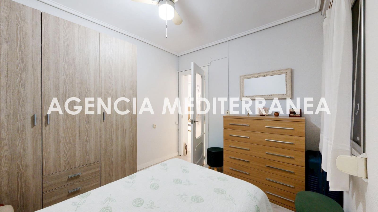 3 bedroom Flat for sale in Valencia city - € 320,000 (Ref: 9491508)
