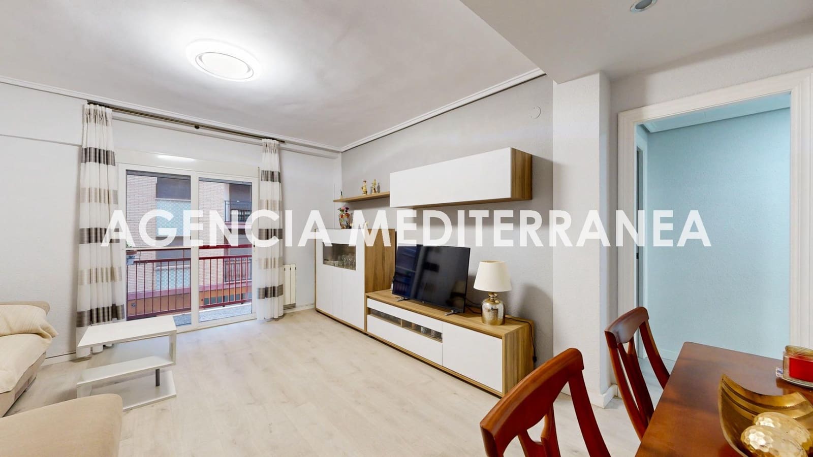 3 bedroom Flat for sale in Valencia city - € 320,000 (Ref: 9491508)